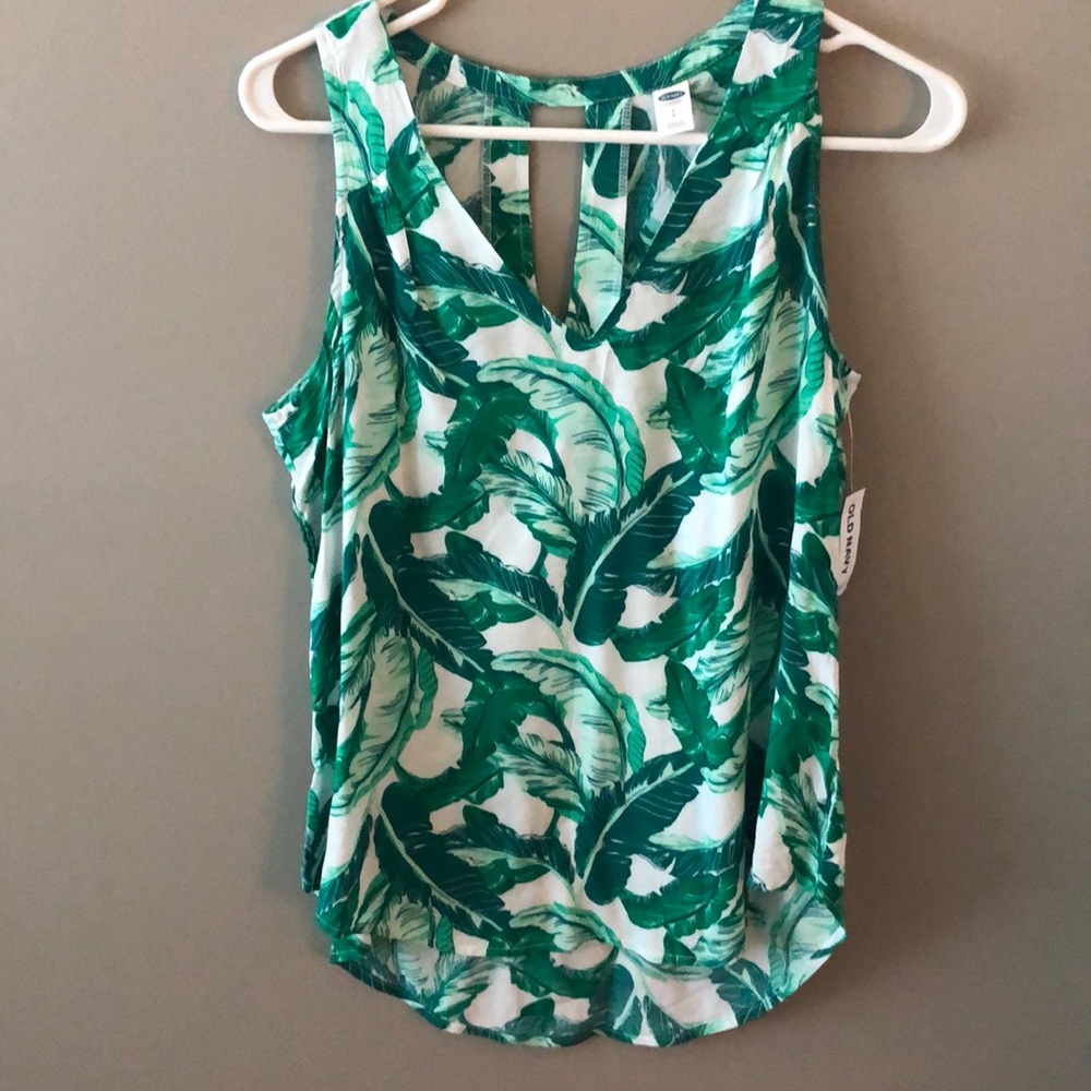Green tropical floral blouse NWT from Old Navy
